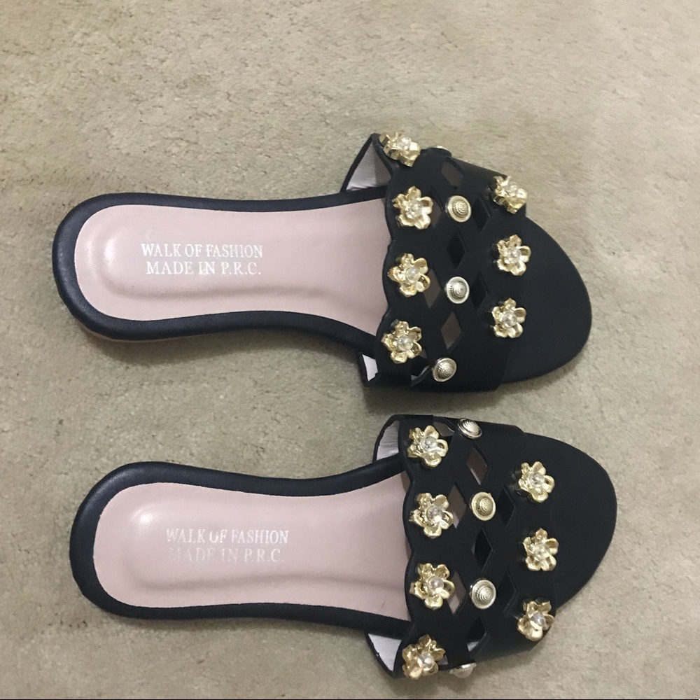 Black sandals